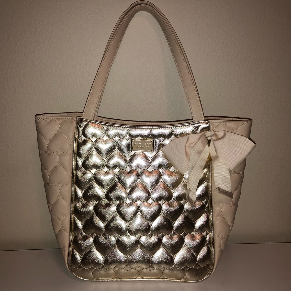 ✨NWOT BETSEY JOHNSON PURSE